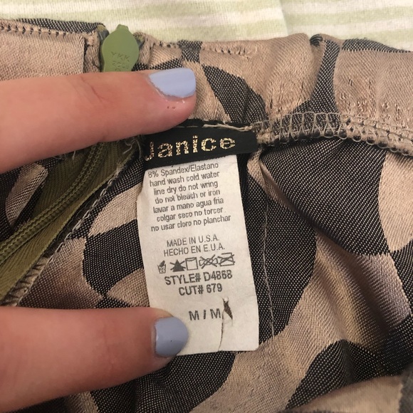 Mini Dress with Pockets - Picture 3 of 3